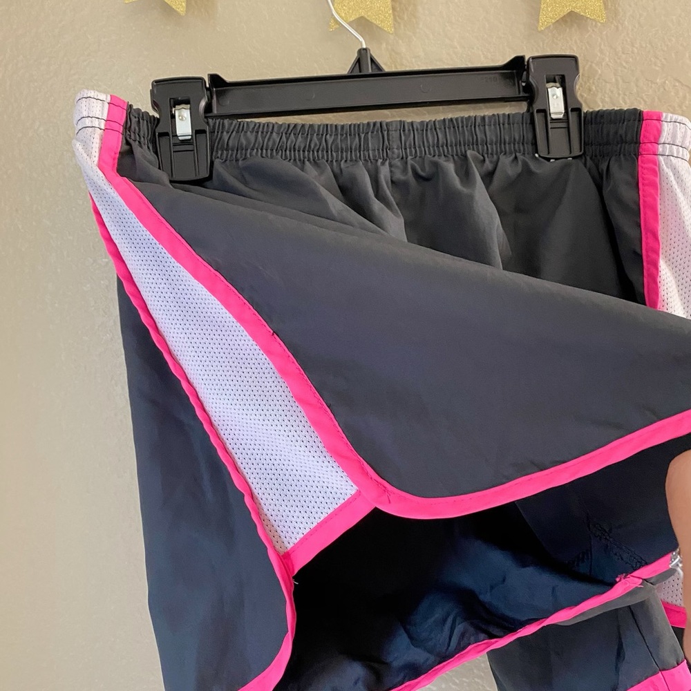 Running Shorts - Picture 2 of 3